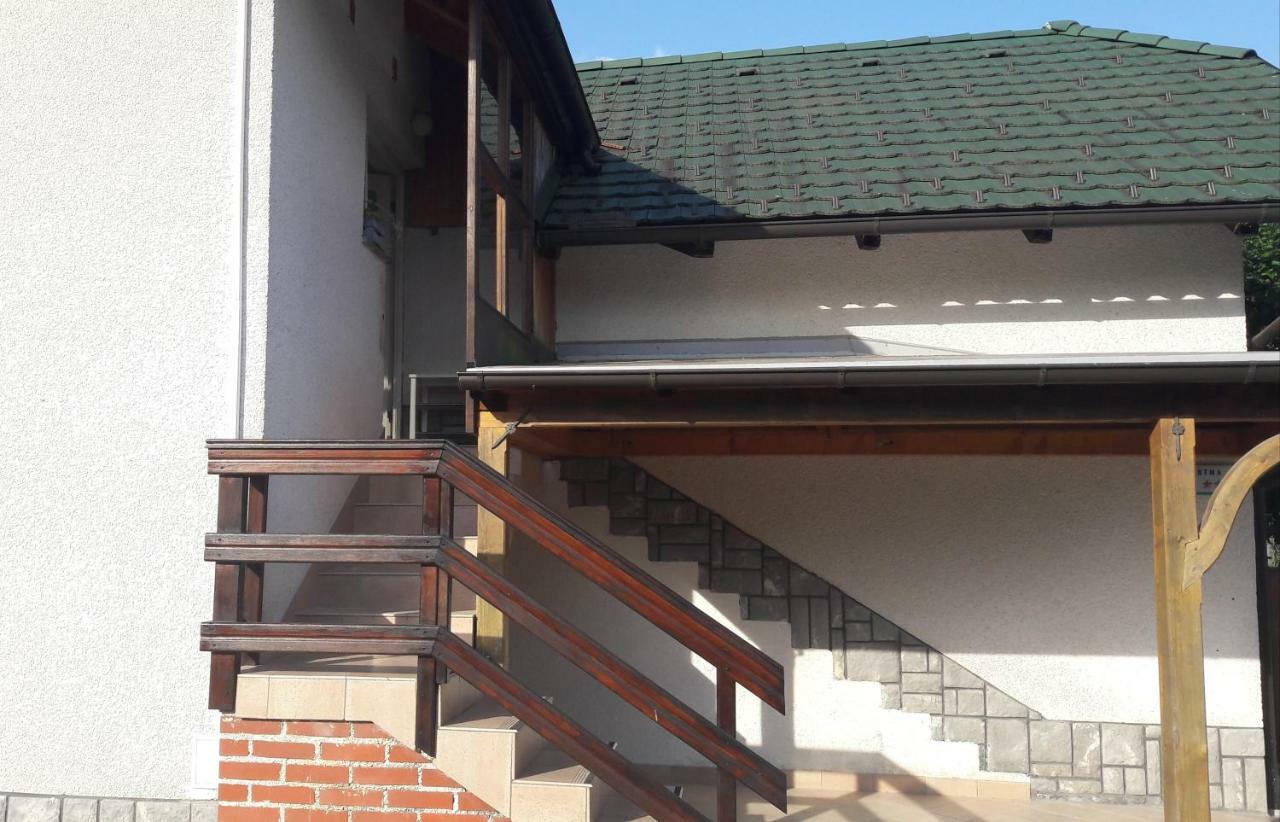 Apartma Obrh سمارجيسك توبليس المظهر الخارجي الصورة