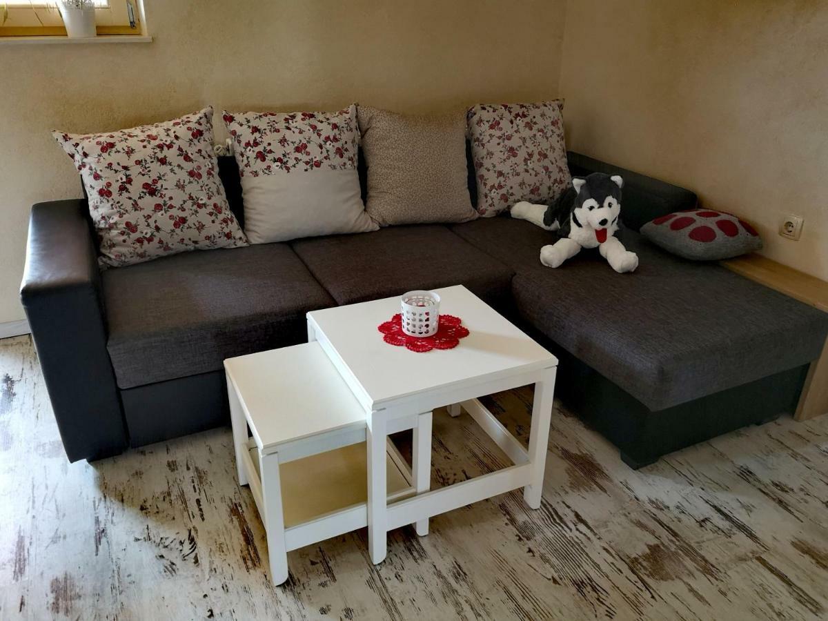 Apartma Obrh سمارجيسك توبليس المظهر الخارجي الصورة